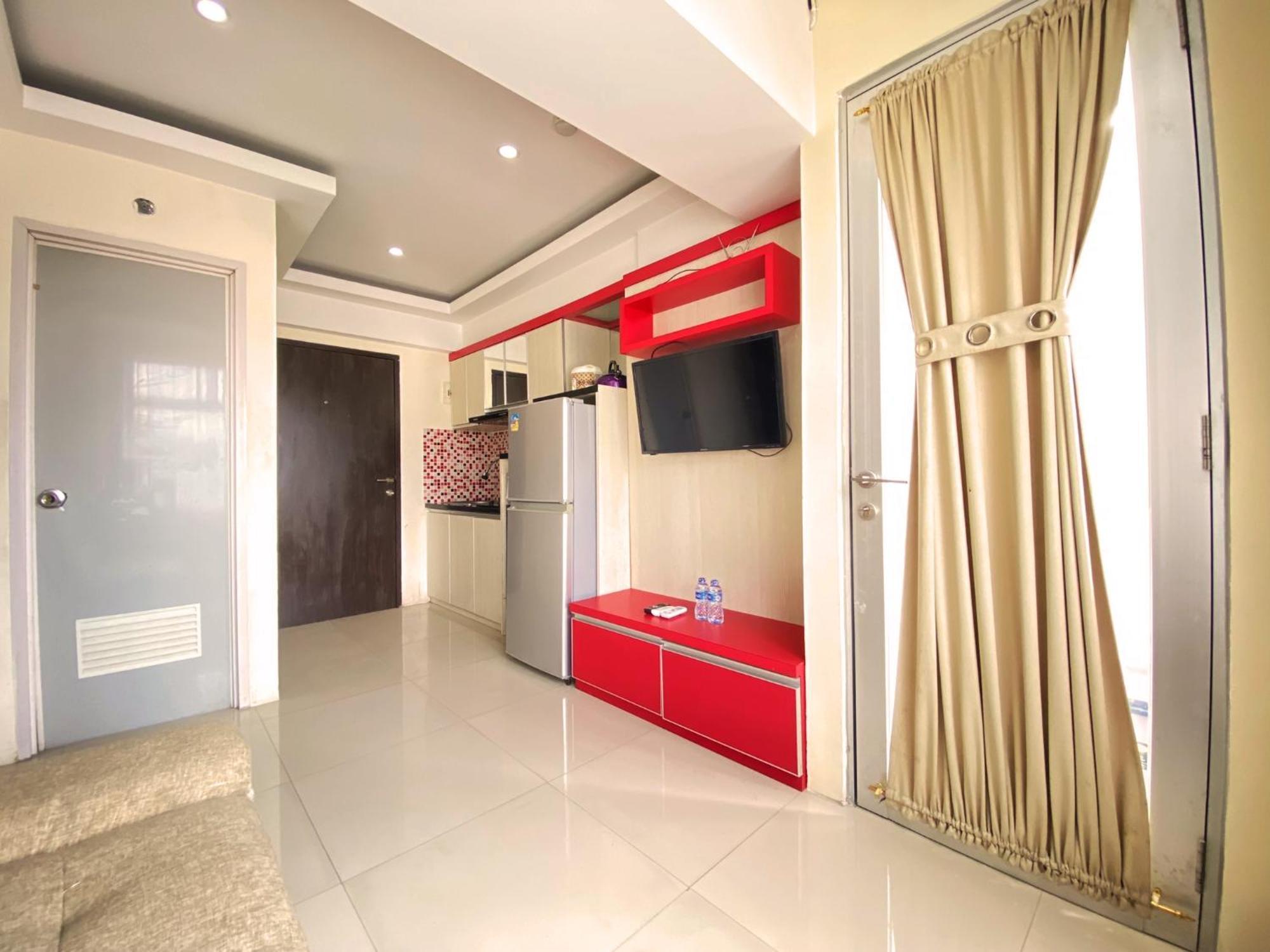 Spacious 2br At Jarrdin Cihampelas By Travelio Bandung